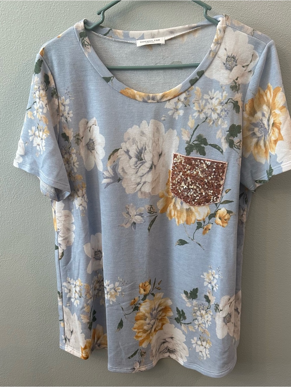 Chic Soul Light Blue Floral Sequin Pocket Tee